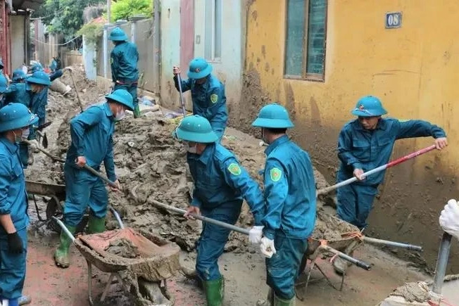 Countries, int’l organisations continue support for VN typhoon relief efforts