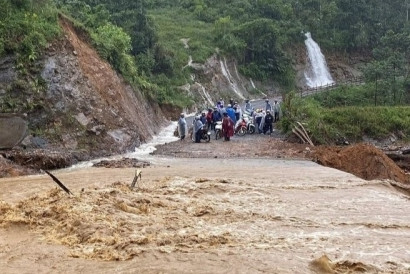 Heavy rain causes severe flooding, landslides across several northern localities