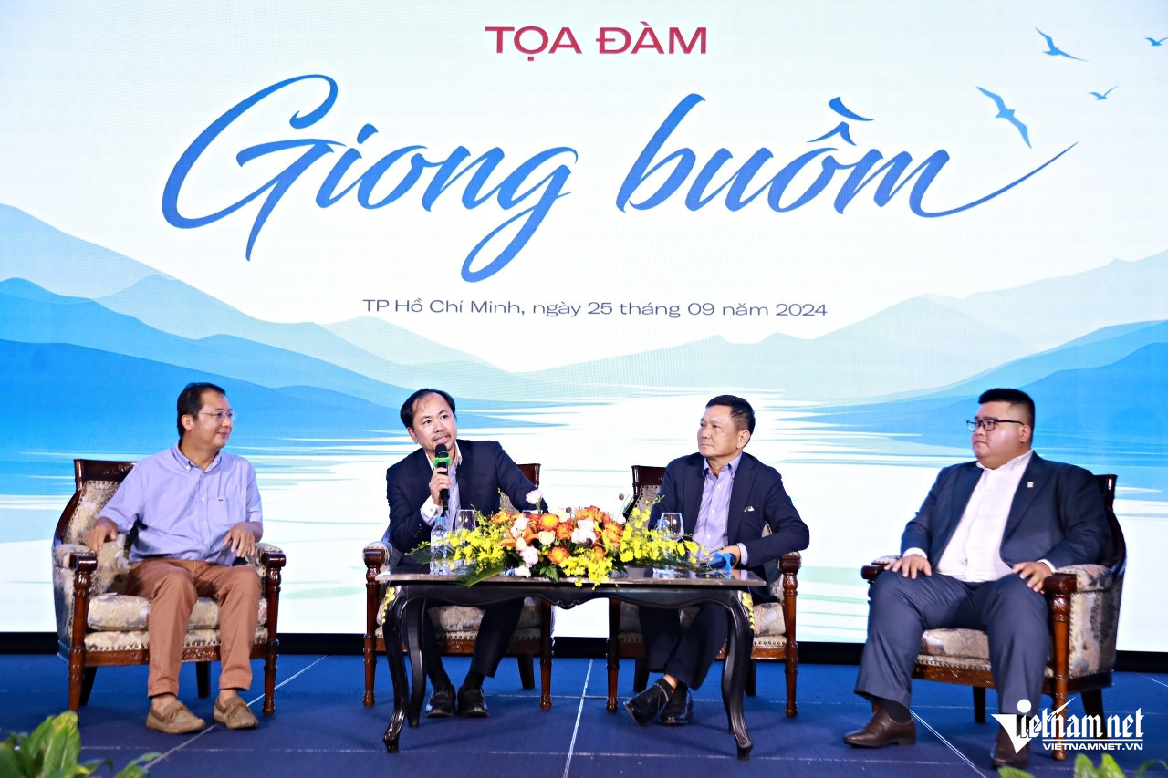 river tourism HoaPham.jpg