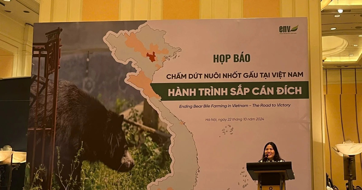 ENV helps Vietnam do away with bear farming