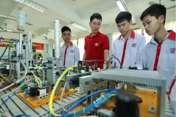 Experts gather to chart course for Vietnam’s 2045 high-income status