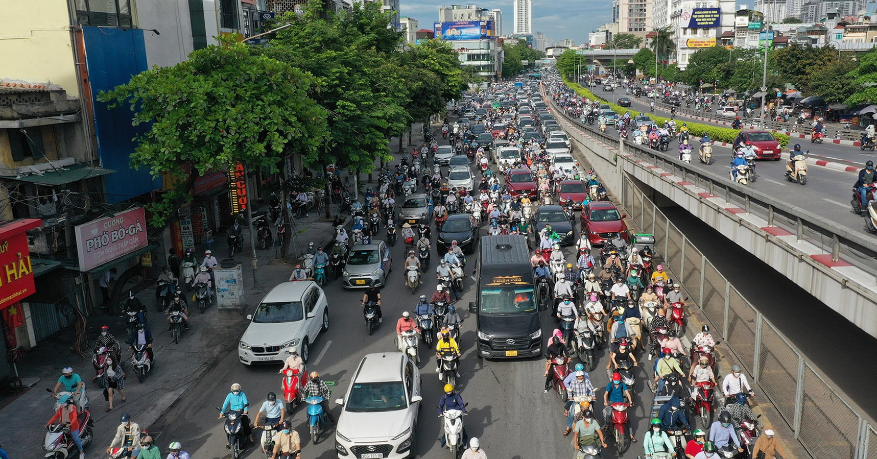 Hanoi to implement stricter emission standards for vehicles in specific zones