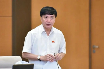 Bui Van Cuong relieved from NA General Secretary position