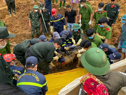 Final missing victim of Ha Giang landslide found, death toll at five