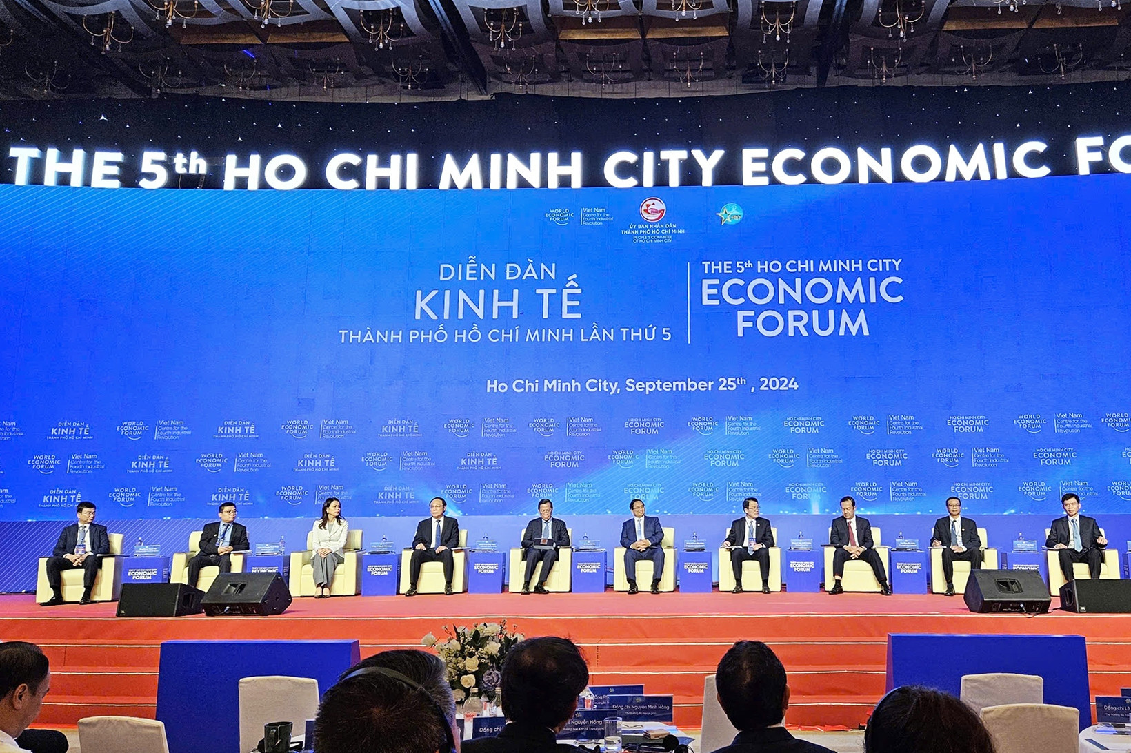 VN needs to build AI gov't, city: CMC Group chairman