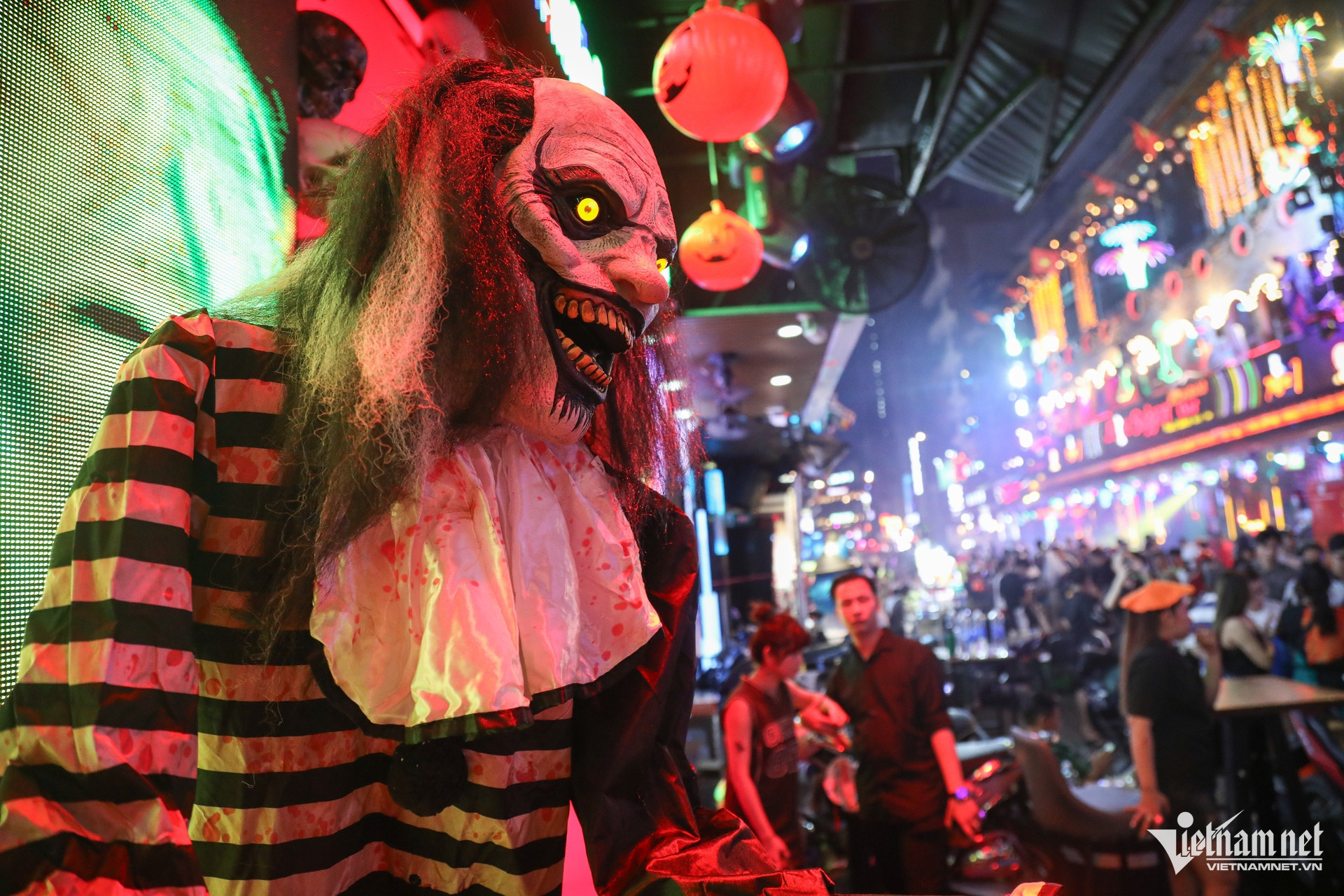 Bui Vien Street transforms into Halloween central in Ho Chi Minh City