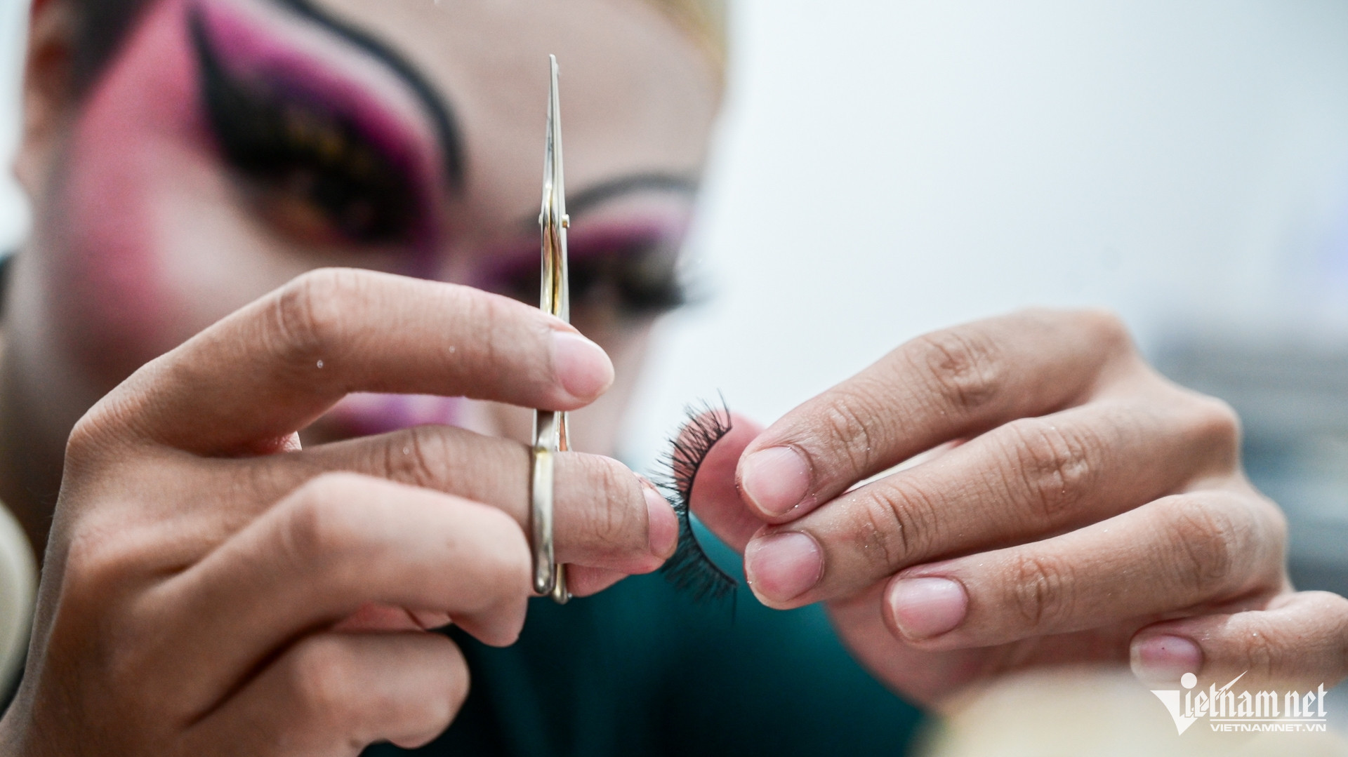 drag queen hcm 6.jpg