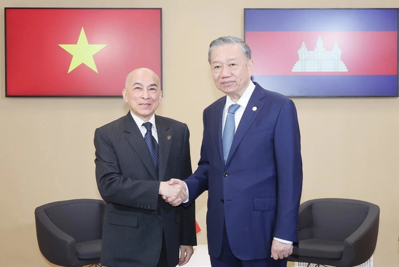 base64 17281469683301845523653.webp