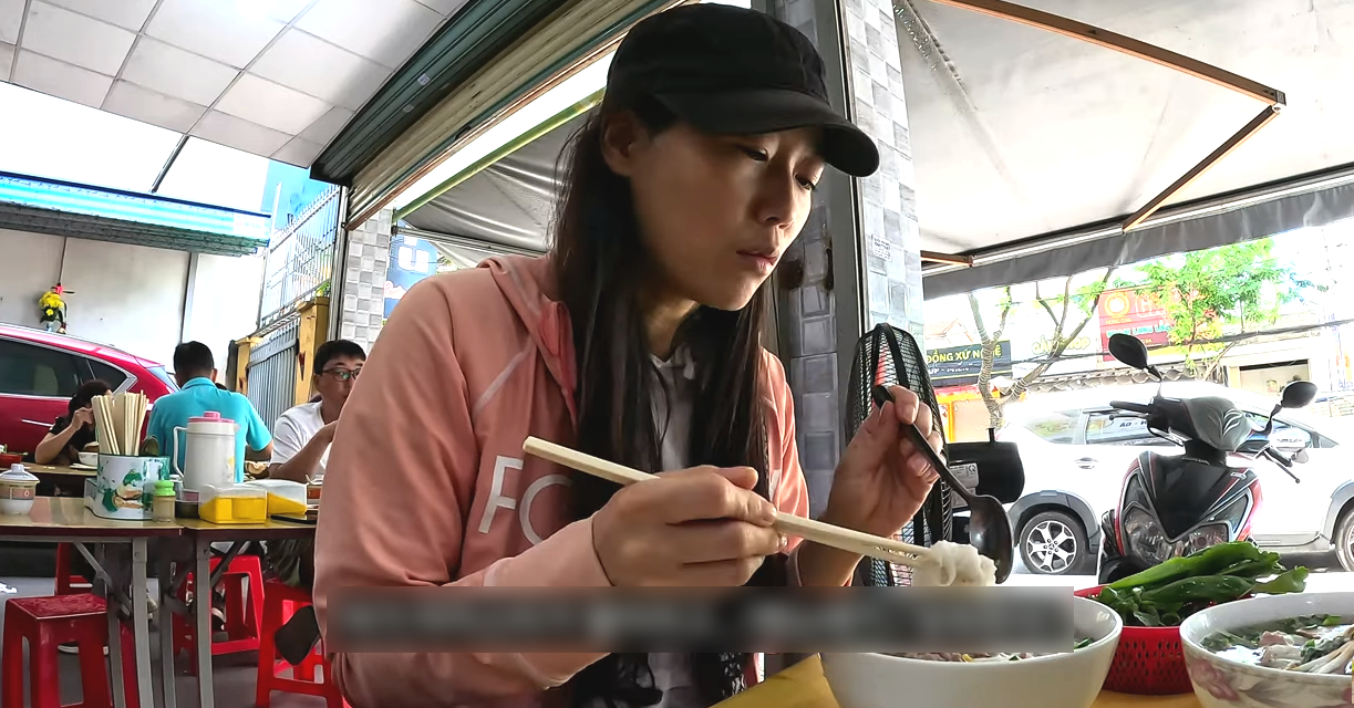 Pho keeps Korean tourists coming back to this Da Nang restaurant