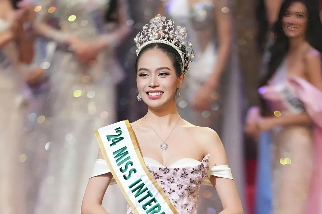 Thanh Thuy overcomes bullying and self-doubt to become Miss International 2024