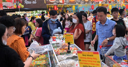 Vietnam targets $4,900 per capita income, 7% GDP growth by 2025