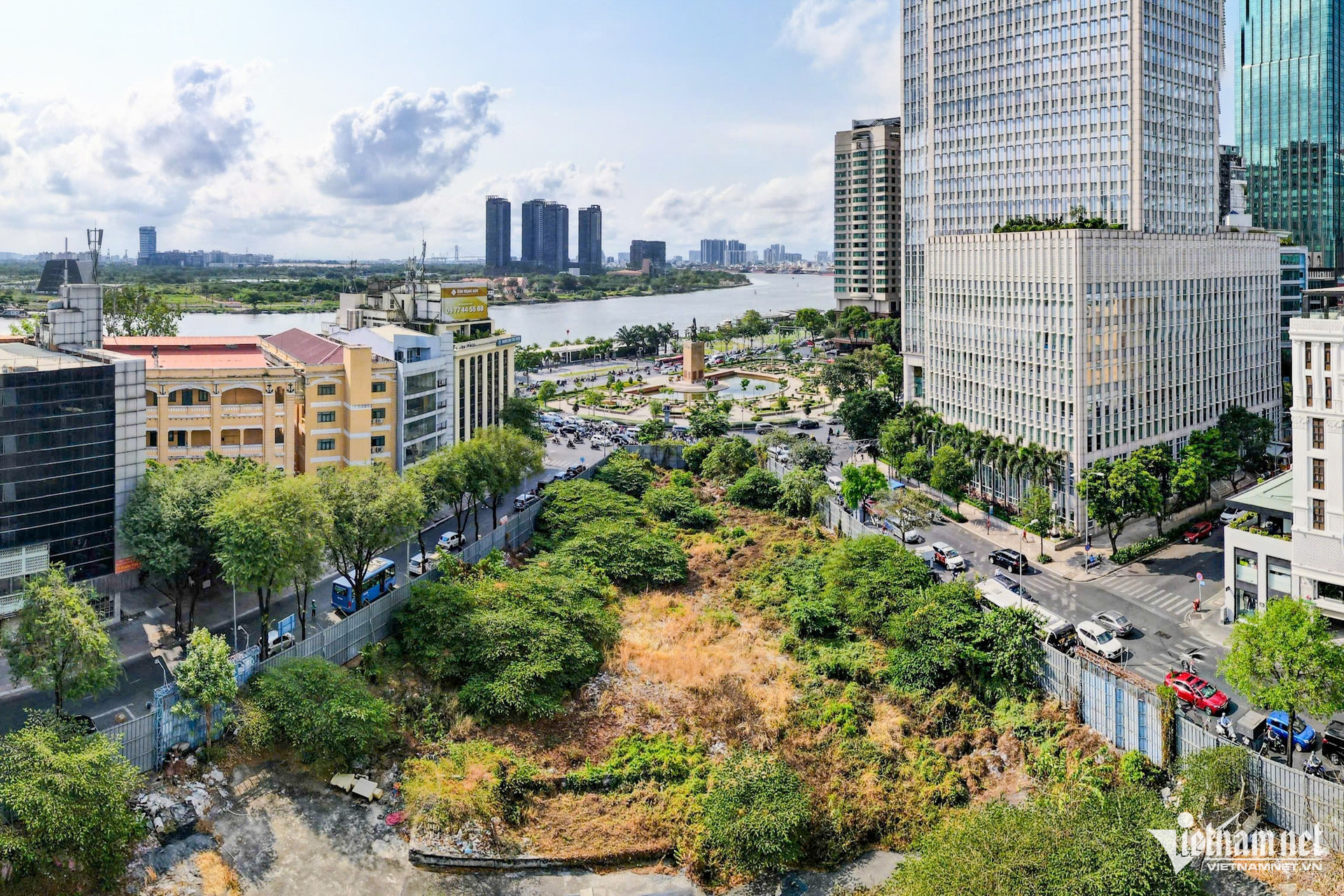 W-Đất vàng, TPHCM.jpg