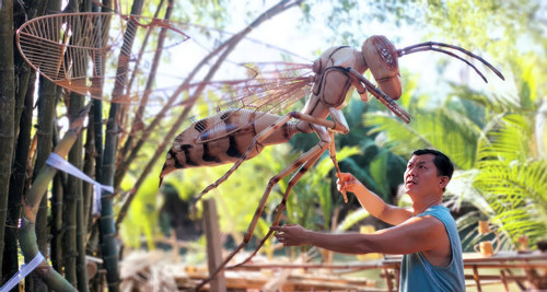 Innovative bamboo sculptures by Vietnamese artisan wow audiences