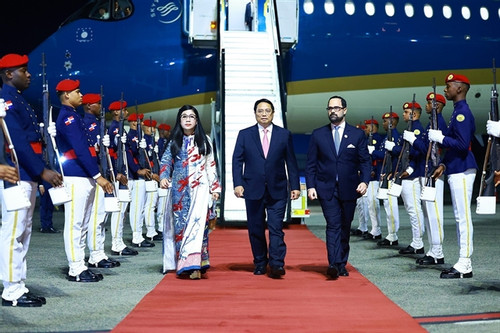 PM arrives in Santo Domingo, beginning official visit to Dominican Republic