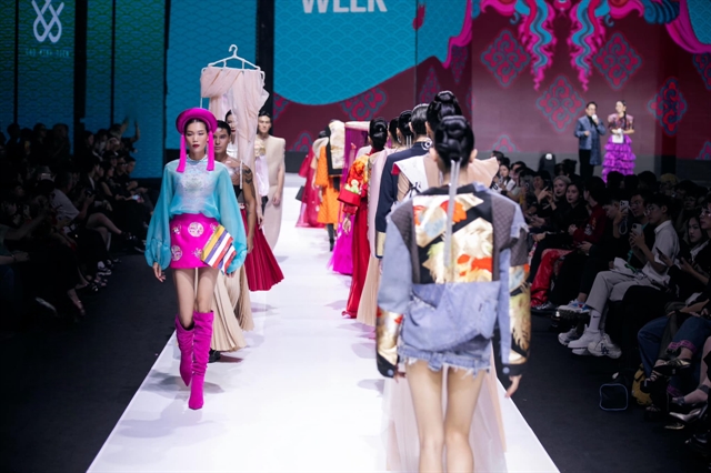 Vietnamese designers tell stories of culture at Fashion Week