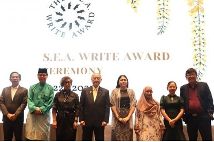 Vietnamese writers win SEA Write Award