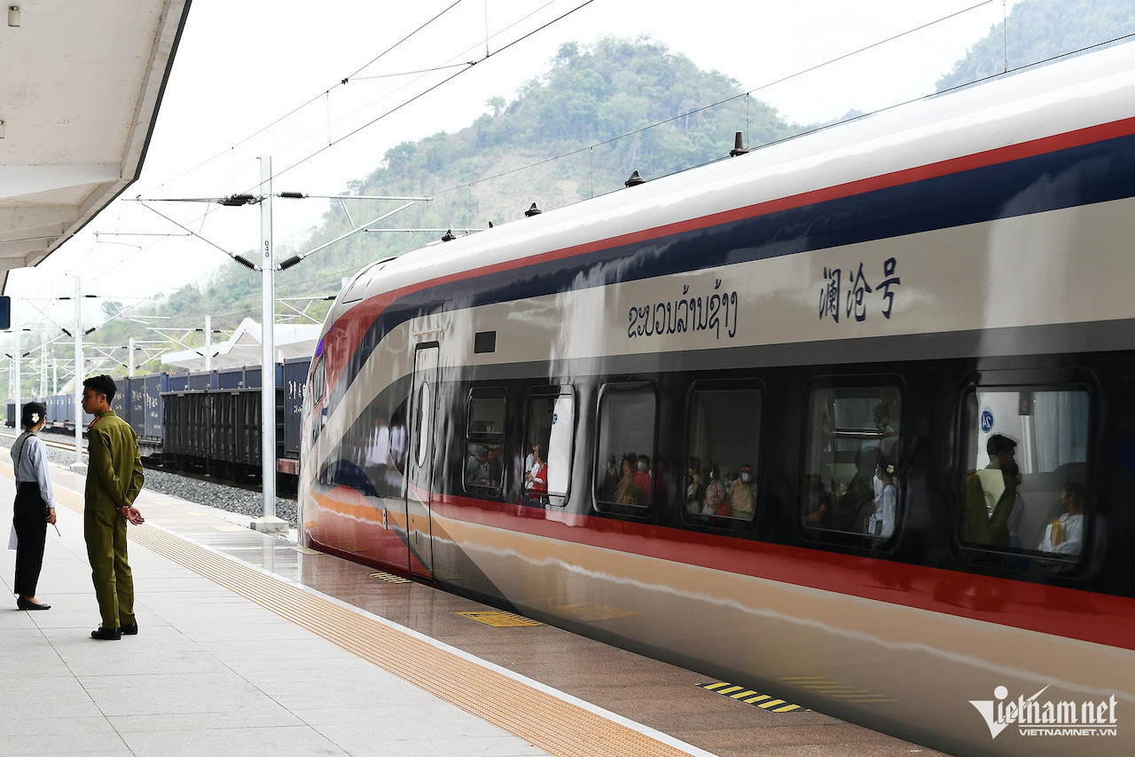 w tau cao toc 66222 116144.jpg