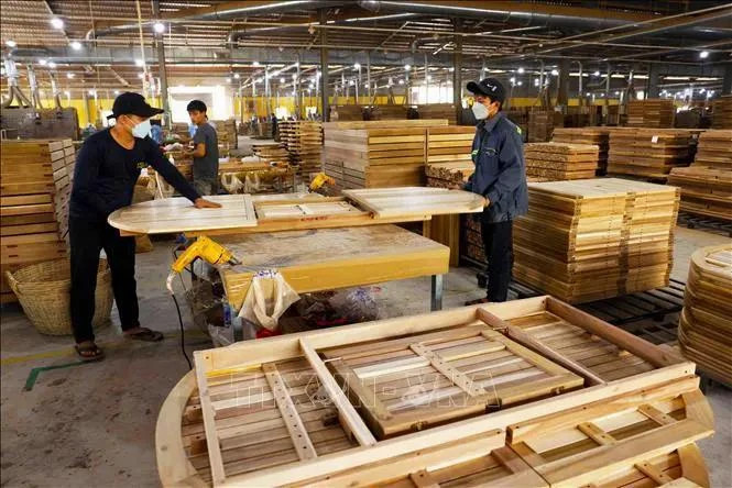 Wood exports poised to exceed target despite market challenges