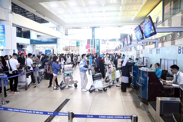 Domestic flights see record demand ahead of 2025 Tet holiday