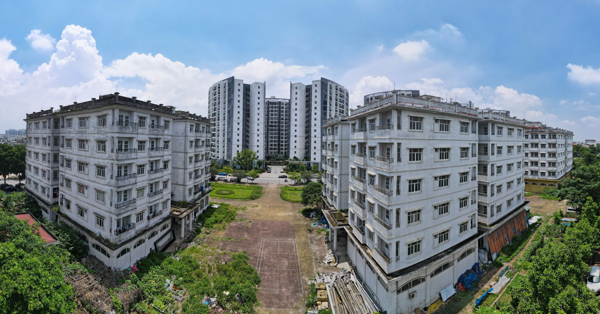 Ministry of Construction calls for action against abandoned real estate projects