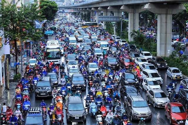 Hanoi to restrict polluting vehicles across key districts