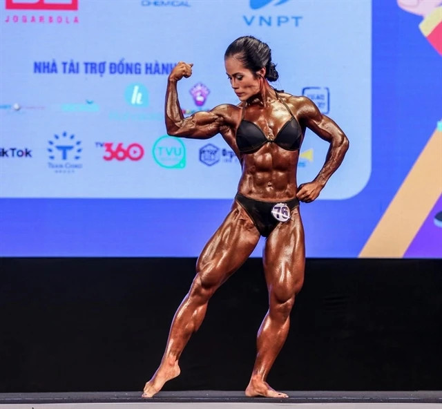 Bodybuilders compete in world championships in Maldives