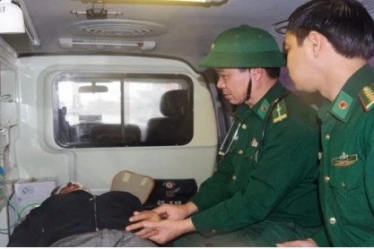 Distressed foreign sailor saved in Quy Nhon