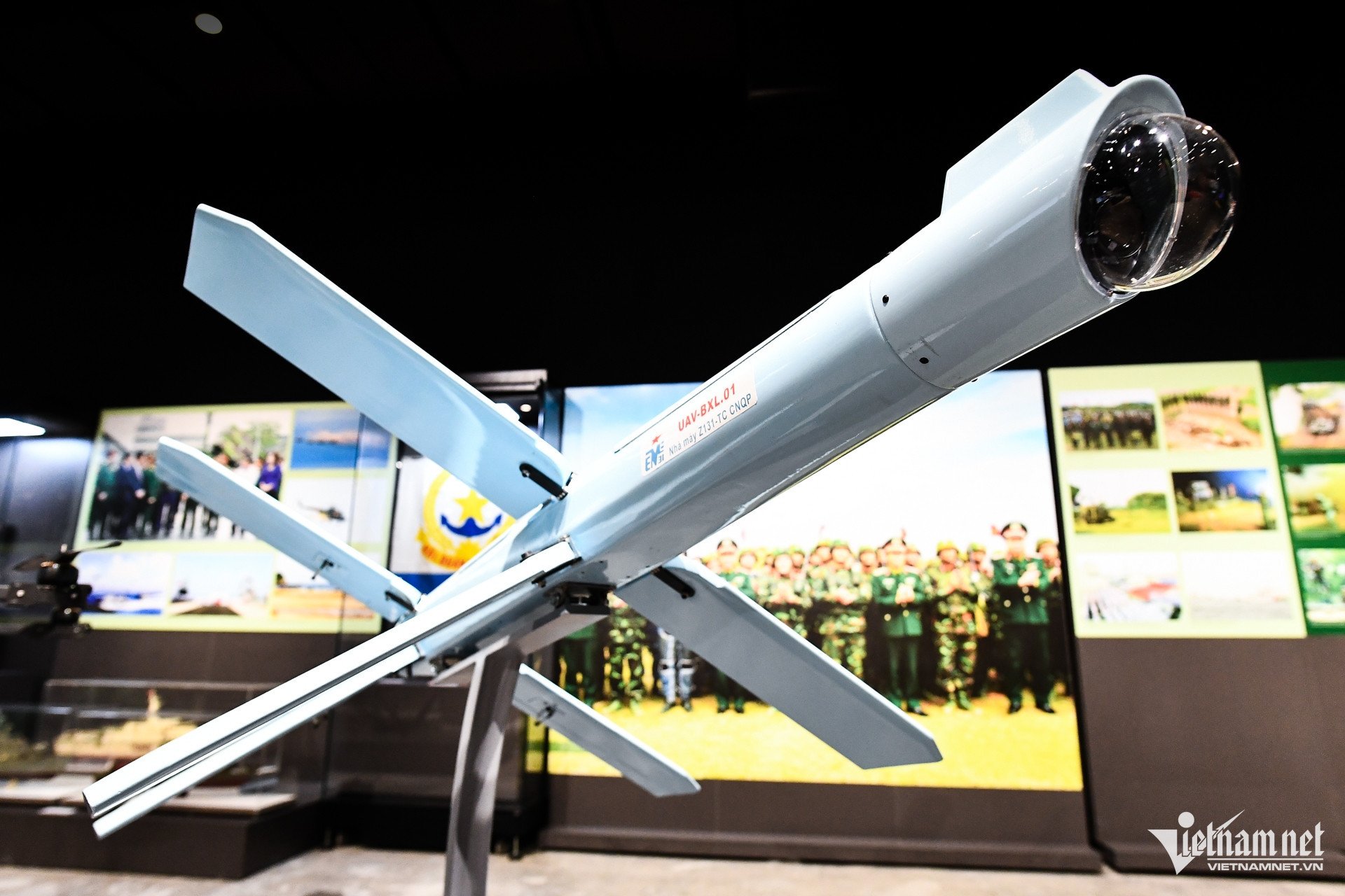 Vietnam-made UAVs and anti-tank weapons featured at military exhibition