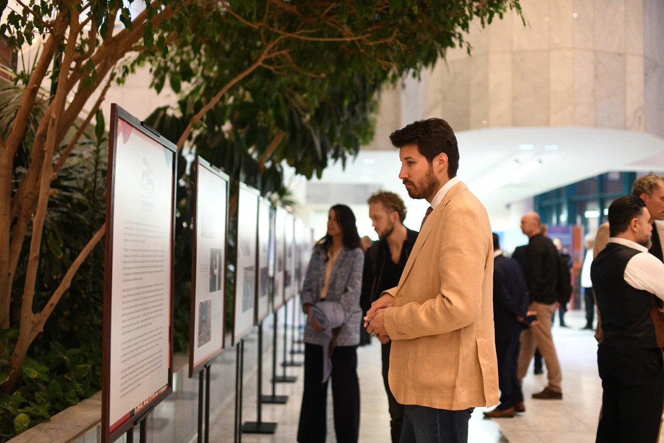 ngay viet nam tai a rap xe ut2.jpg