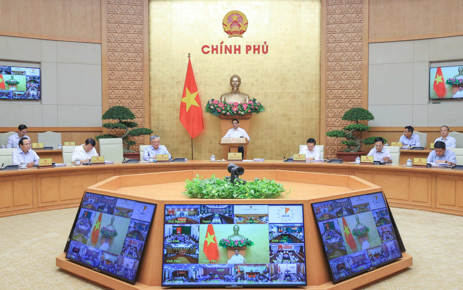 restructure NhatBac.jpg