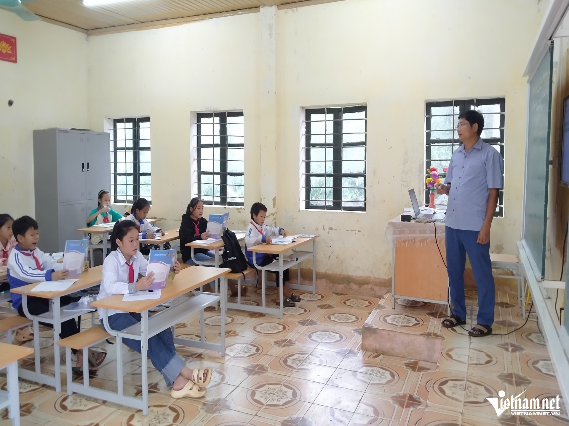 teacher LeDuong ThanhHoa.jpg