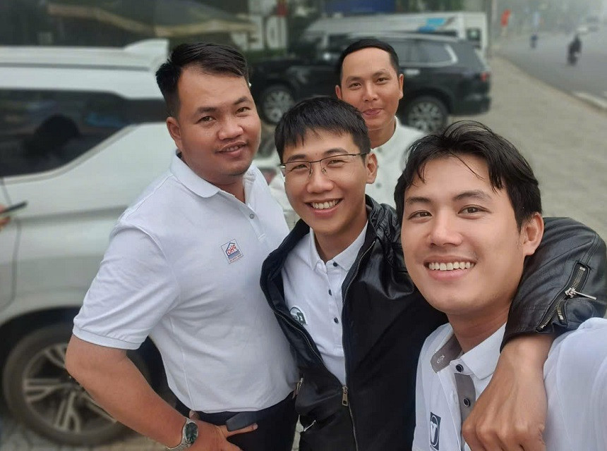 gheptang 2 first left.jpg