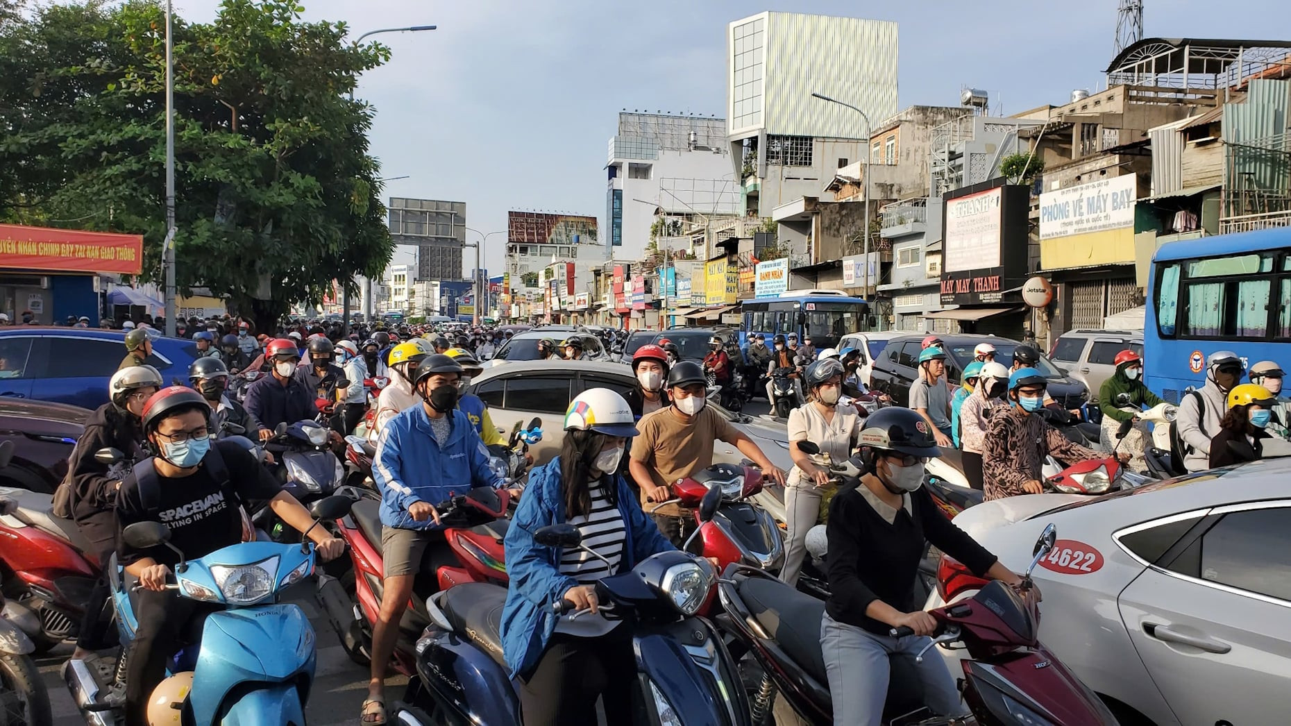 chay o tan binh 1.jpg