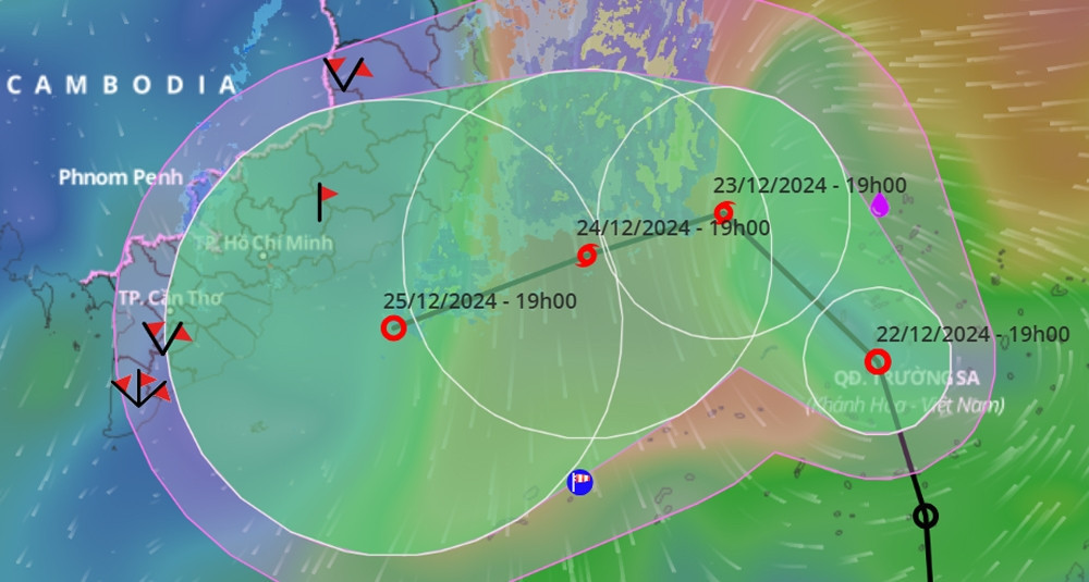 Storm No. 10 likely to form, heavy rains forecast for central and southern VN