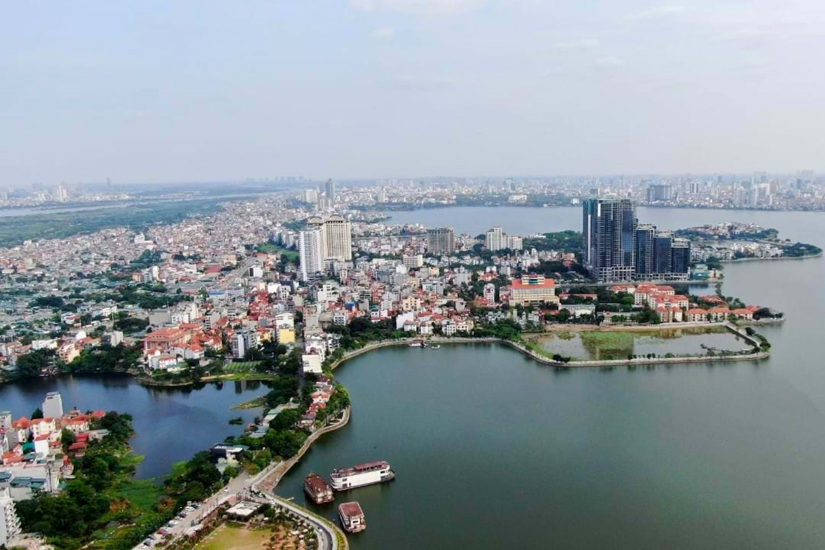 VND22 billion is not enough to buy good property in VN: real estate broker