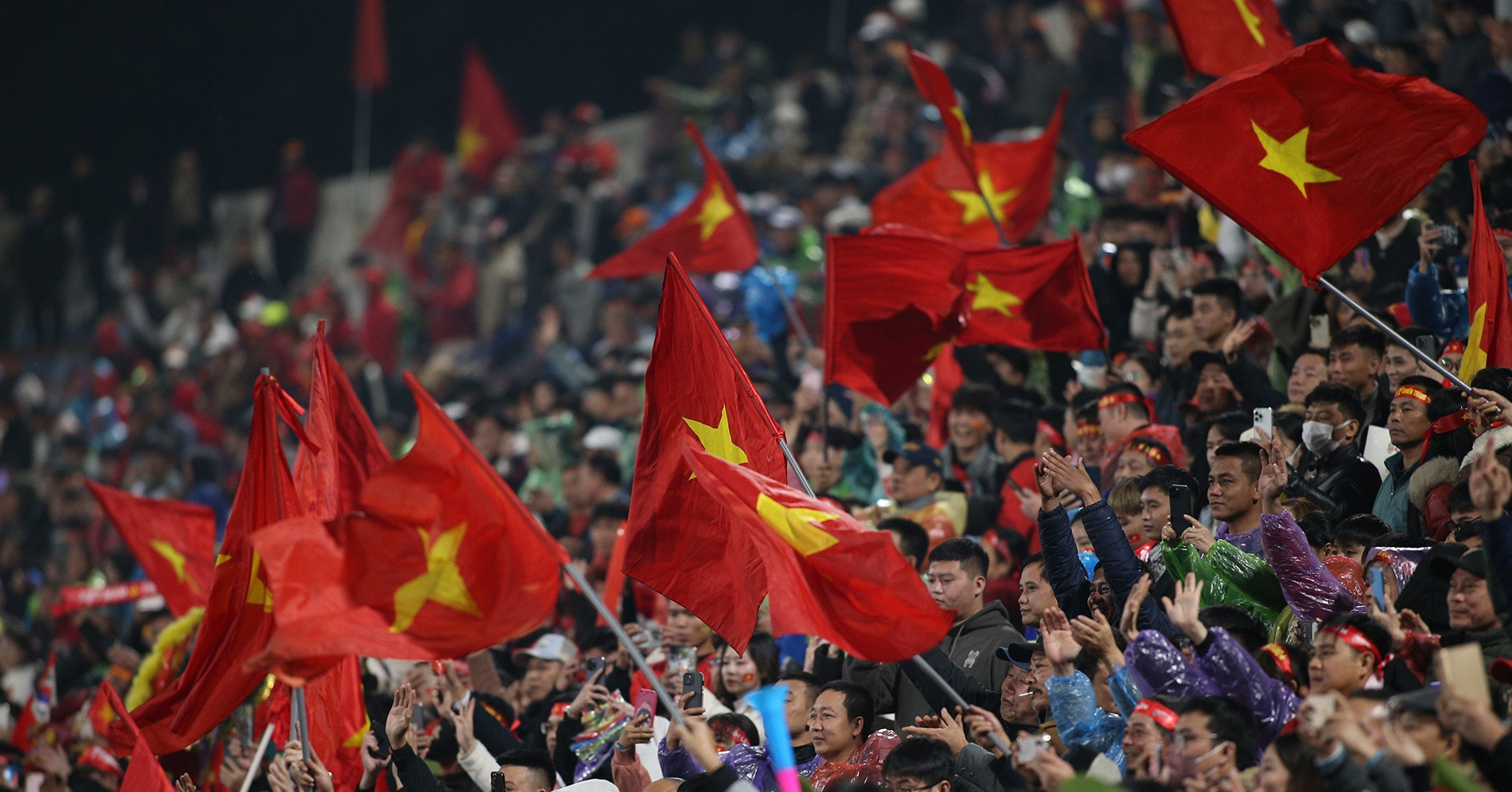 Ticket frenzy: Vietnam vs. Singapore match sparks resale market surge