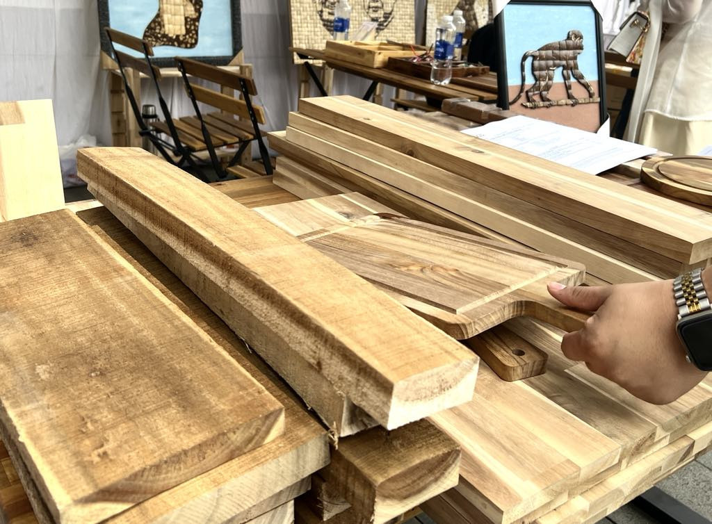 timber BinhMinh.jpg