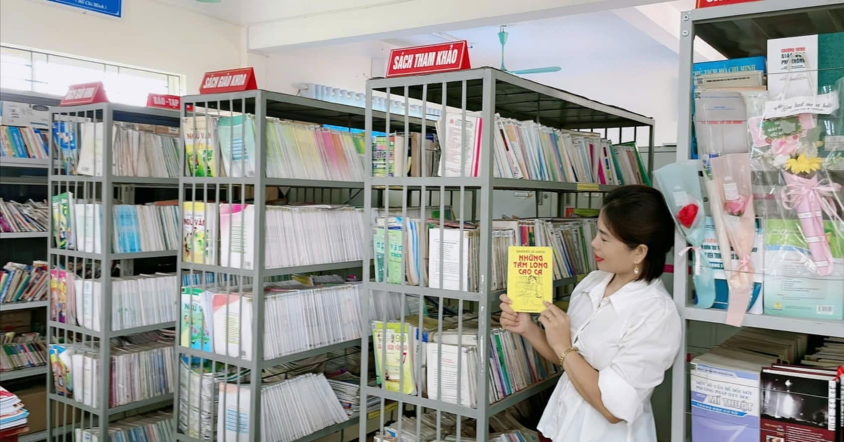 School Helper School officer with 20-year service earns less than home helper