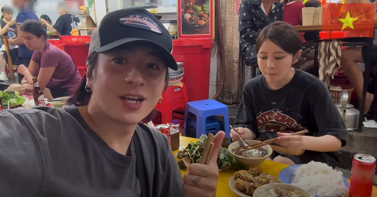 Japanese visitors explore Hanoi’s culinary scene, surprised by bun cha