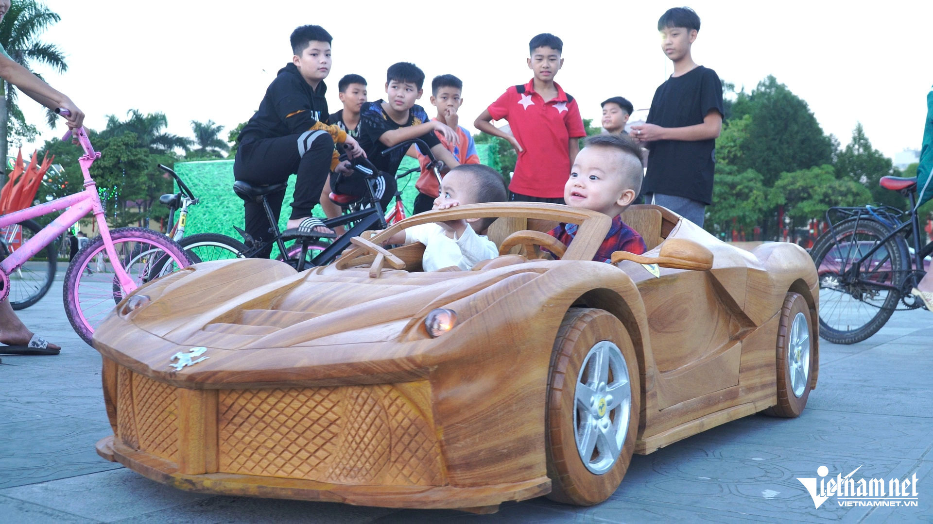 W-làm ô tô bằng gỗ_9.JPG.jpg