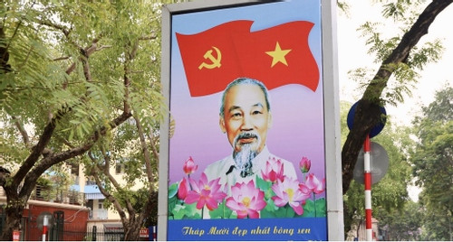 Hanoi streets decorated for President Ho Chi Minh's birthday celebrations