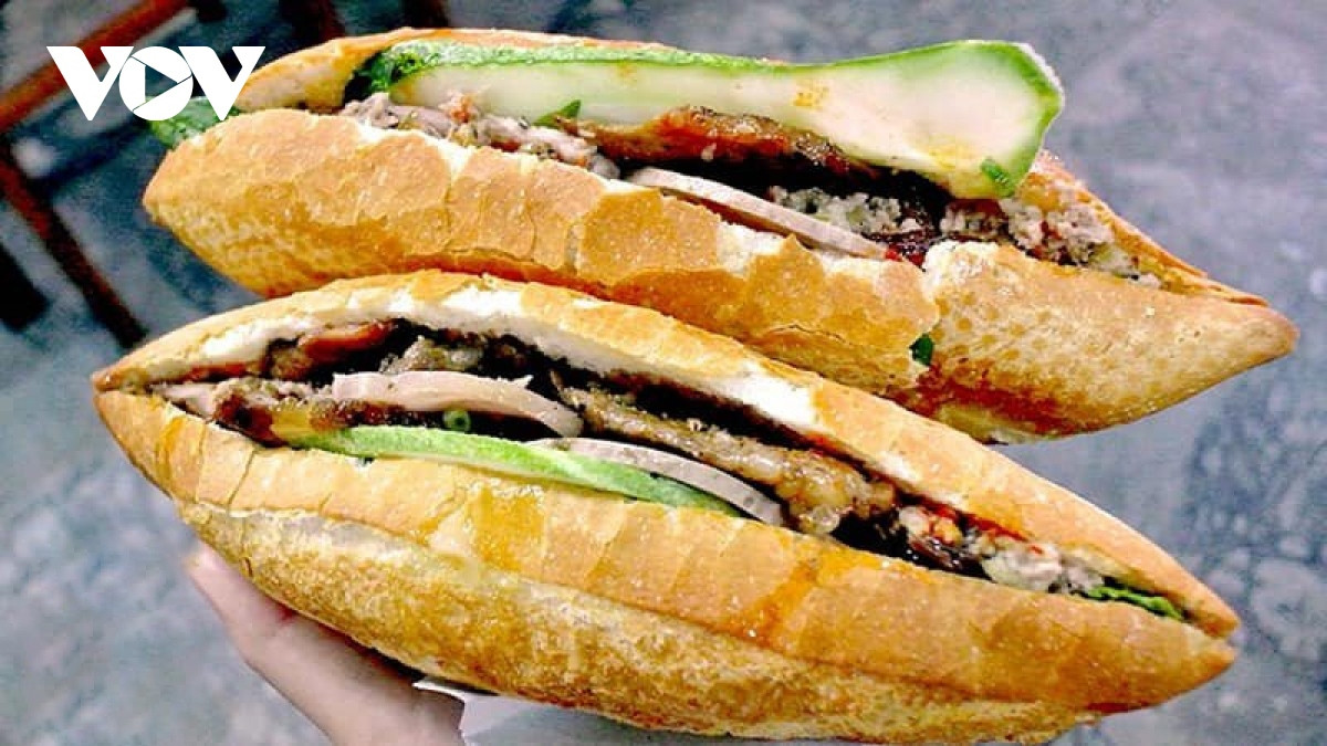 vietnamese baguette listed among world s 24 best sandwiches picture 1