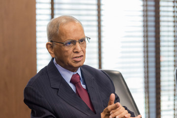 Narayana Murthy of India's Infosys praises VN strengths in IT