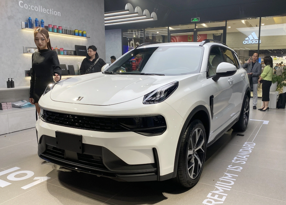 Chinese car Lynk 01.png