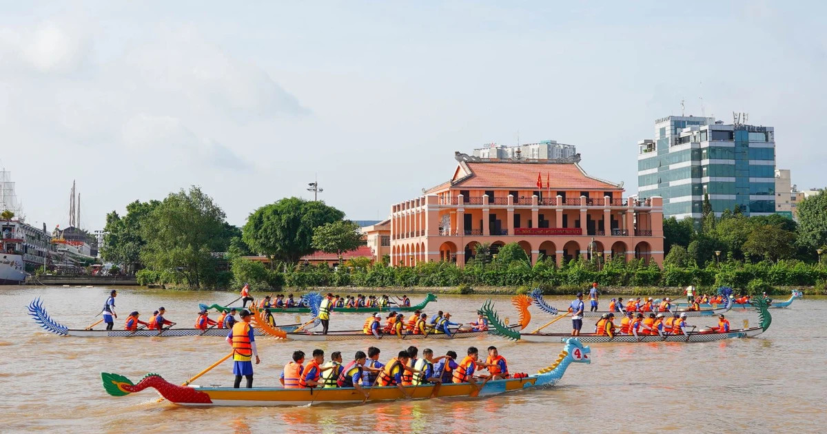Numerous activities in response to Ho Chi Minh City River Festival 2024