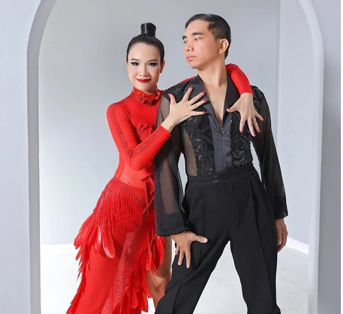 Vietnamese dancers to attend World Championship Latin Senior II in Germany
