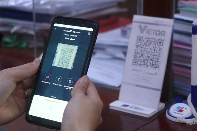 Cashless payment develops rapidly in VN amid security concerns