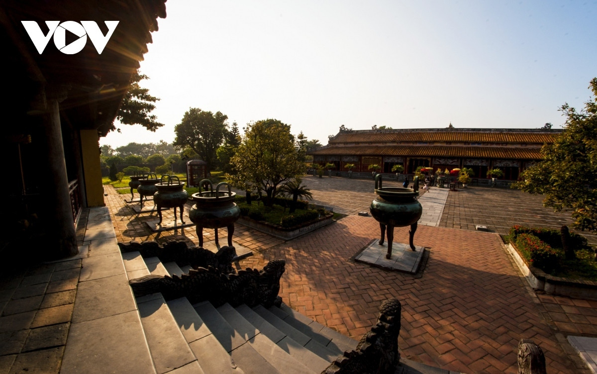 a glance at nine dynastic urns inscribed on unesco memory of world register picture 7