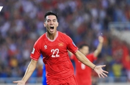 Striker Tien Linh named among best performers at World Cup qualifiers