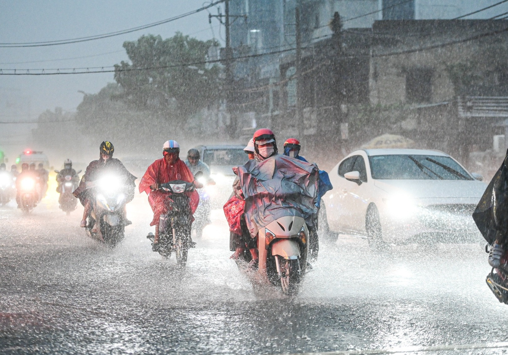 Northern VN to experience heavy rain, central region to face prolonged ...